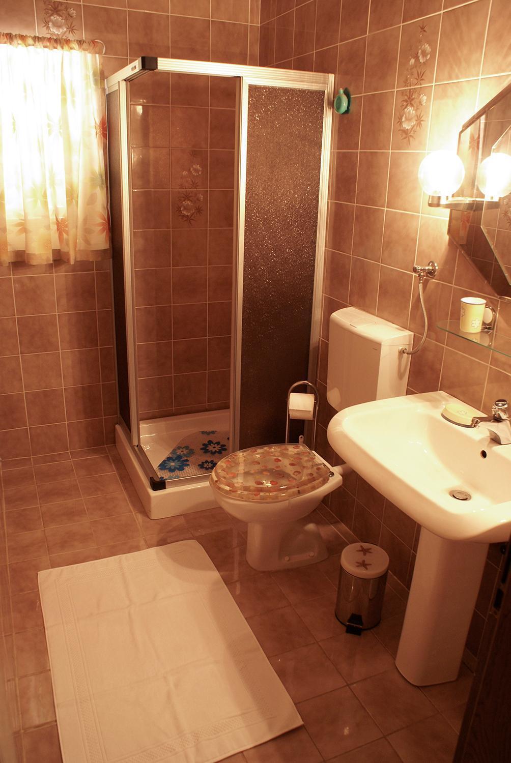 Apartmani Ribarica**** Karlobag Dış mekan fotoğraf