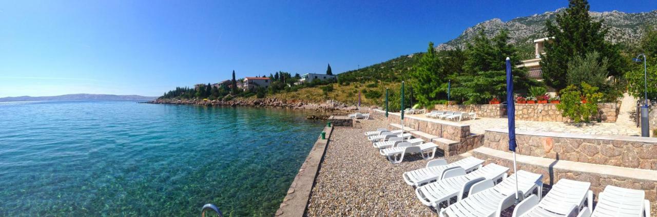 Apartmani Ribarica**** Karlobag Dış mekan fotoğraf