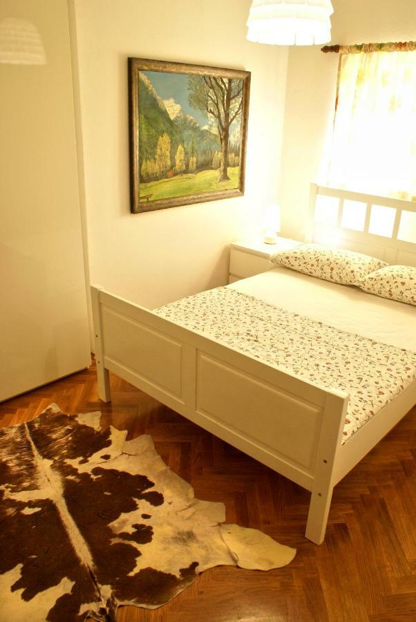 Apartmani Ribarica**** Karlobag Dış mekan fotoğraf